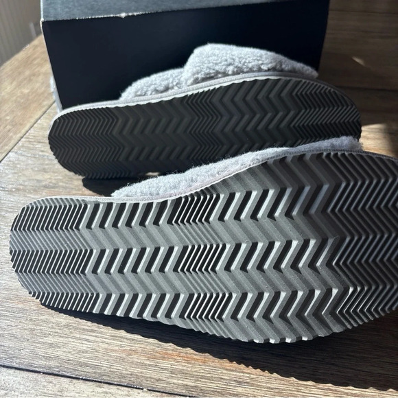 Sorel Slippers NIB - Picture 13 of 14
